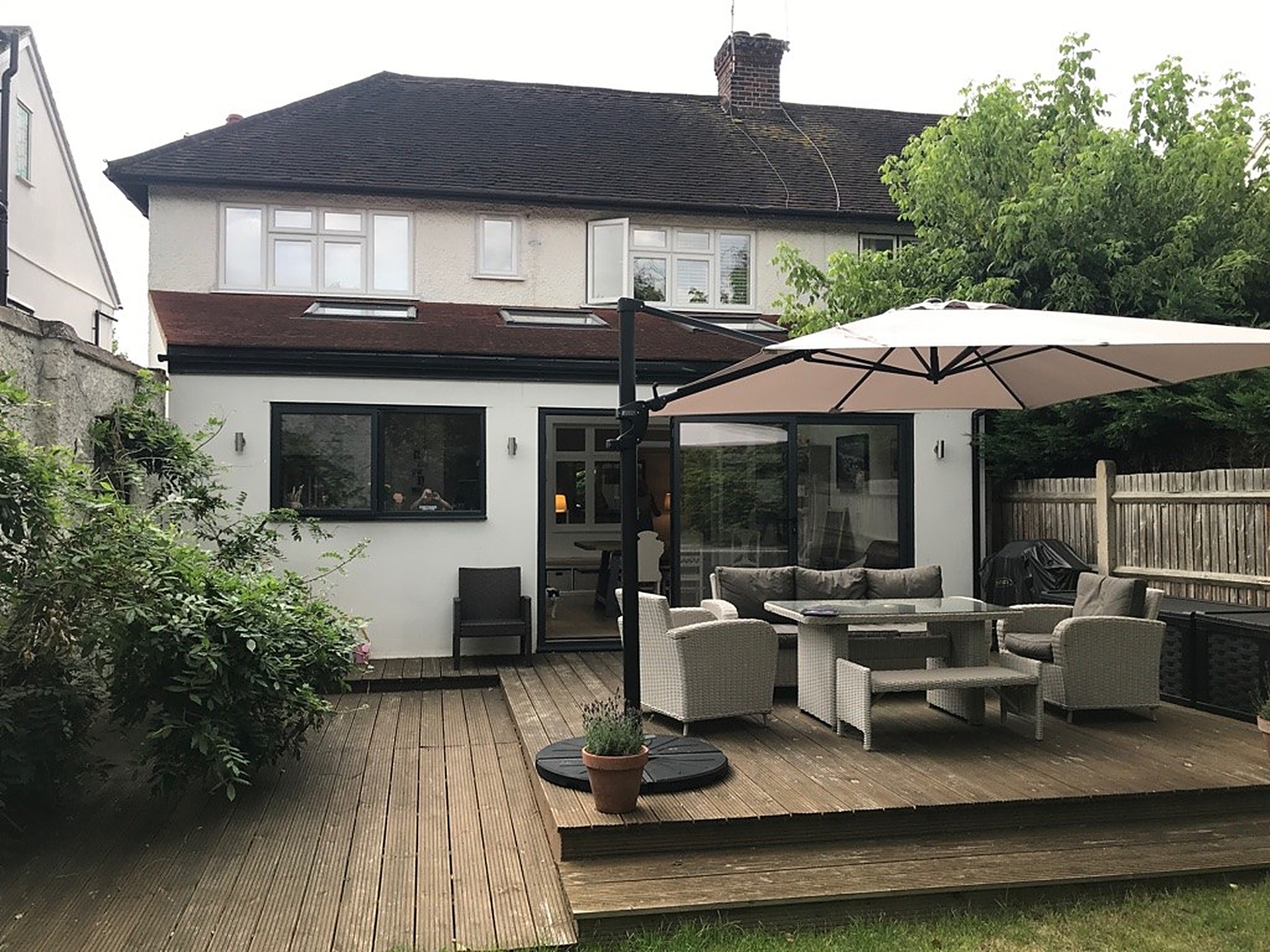 East Sheen Avenue, Richmond